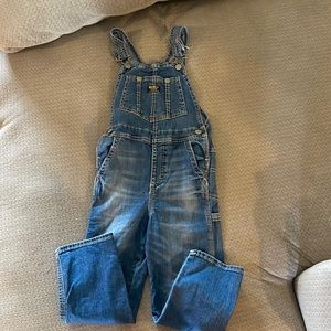 OshKosh B’Gosh overalls